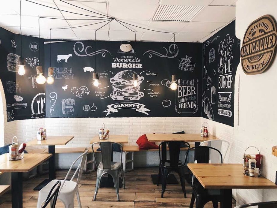 Geomedia Consultores empieza a trabajar con La Calle Burger su expansión como cadena de hamburguesas caseras