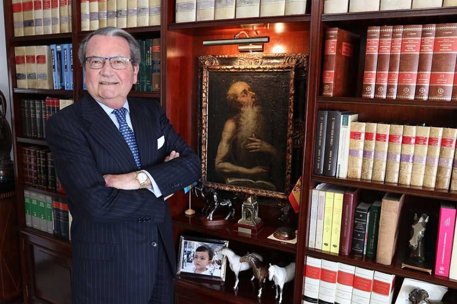 Pedro Mejías, Decano del Cuerpo Consular.