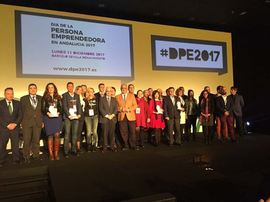 Finalistas y ganadores IV Premios AEmprende.