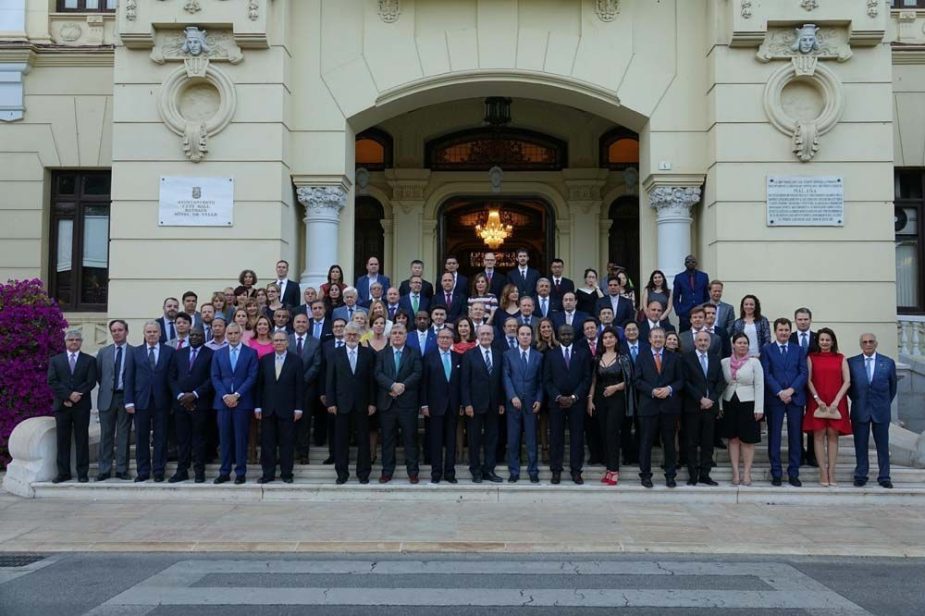 Embajadores de los países que participan en Interex Forum.