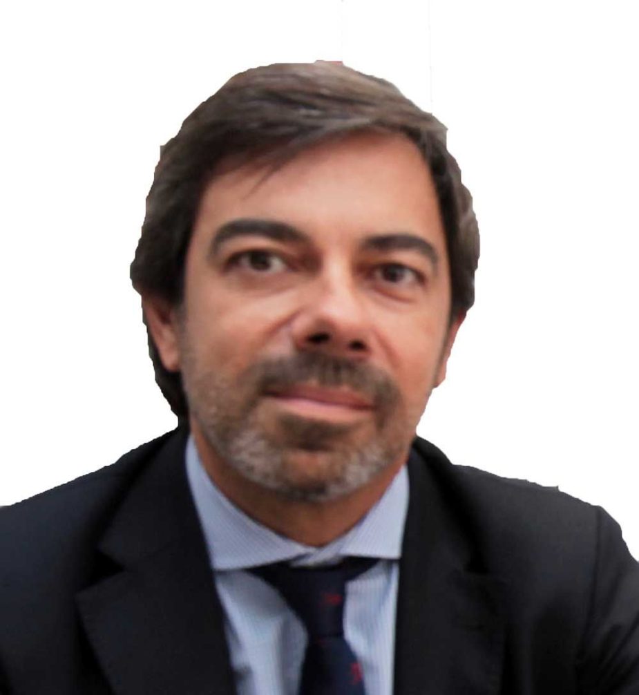 Javier Font. Economista, Auditor de Cuentas, Abogado.