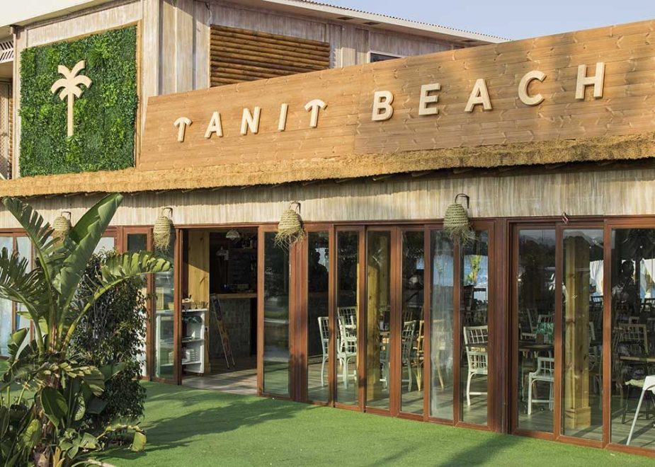 Tanit Beach