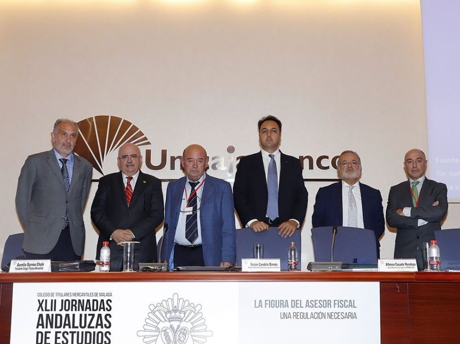 Mesa Debate Asesor Fiscal