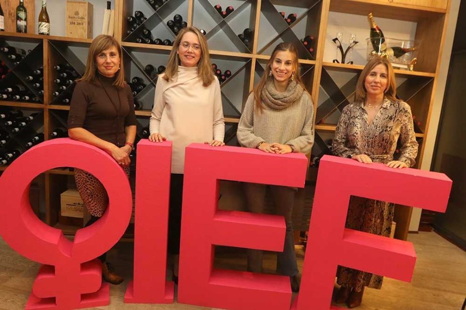 Ideas en Femenino.
