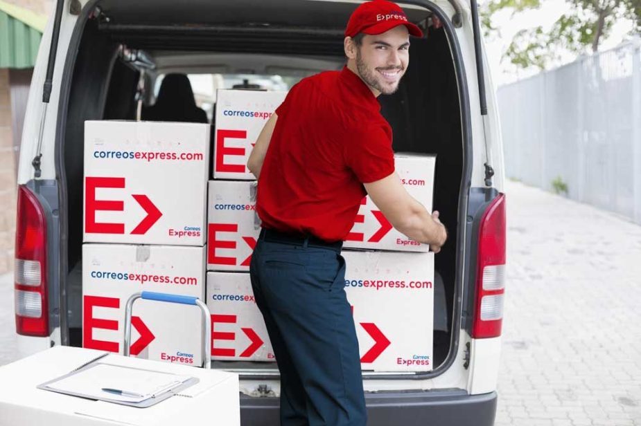 Durante las campañas navideñas, Correos Express amplió en más de 1.000 sus rutas a nivel nacional e incrementó más de medio millón de kilómetros