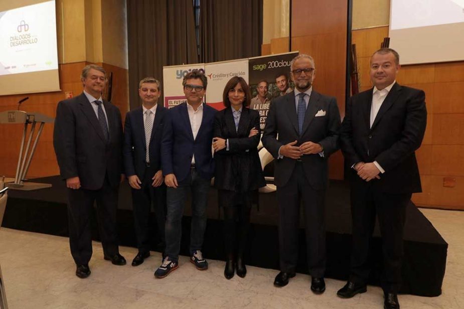 Encuentro "Diálogos para el desarrollo".