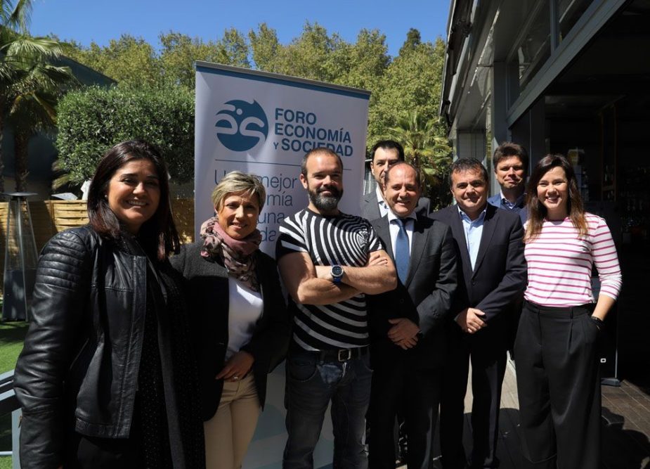 Asistentes al Foro Economía y sociedad