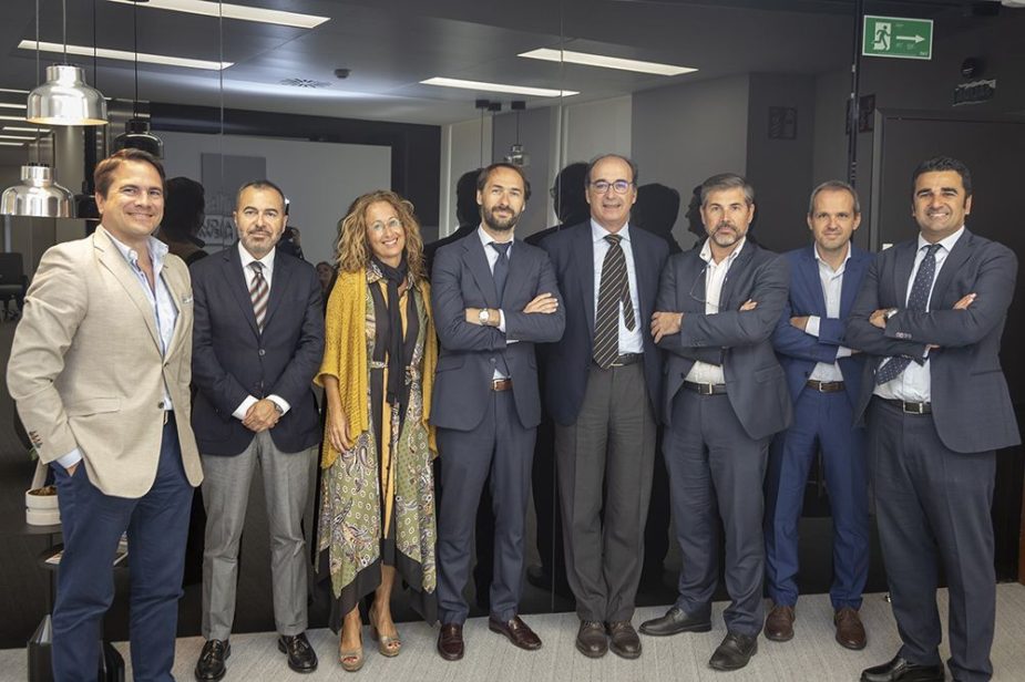Asistentes a la presentación del informe