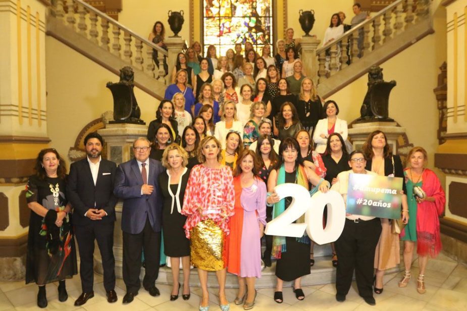 20 años de AMUPEMA y entrega del galardón Victoria a Agatha Ruiz de la Prada
