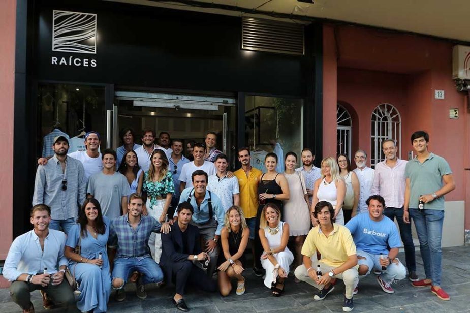 Apertura de Raíces, en Málaga.