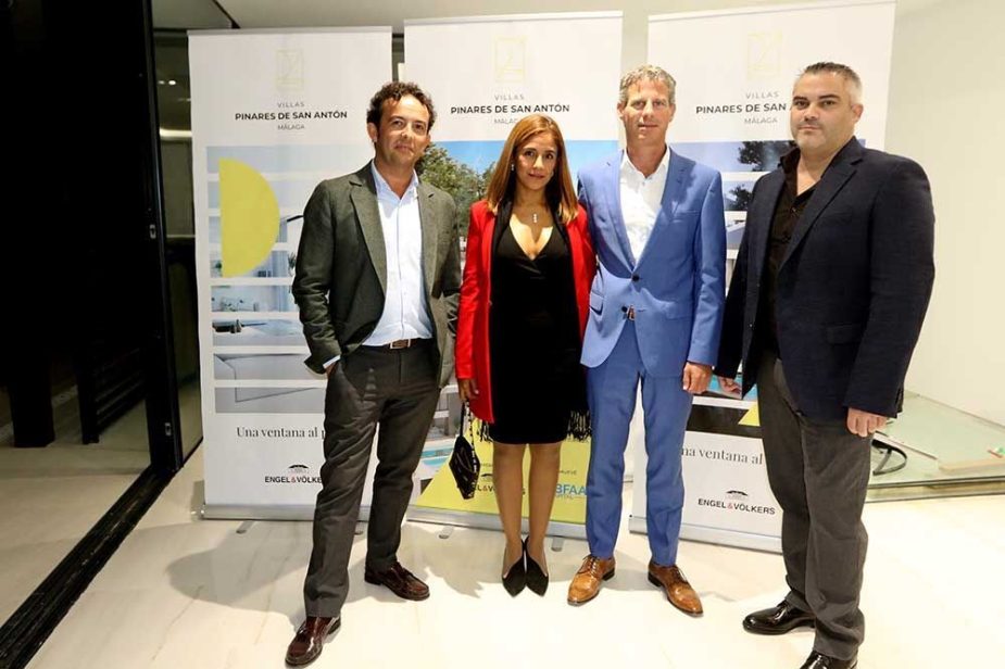 Engel & Völkers presentan la promoción Pinares de San Antón.