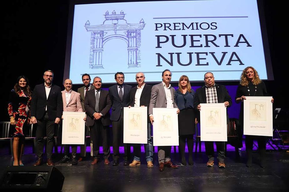 Galardonados en los "Premios Puerta Nueva".