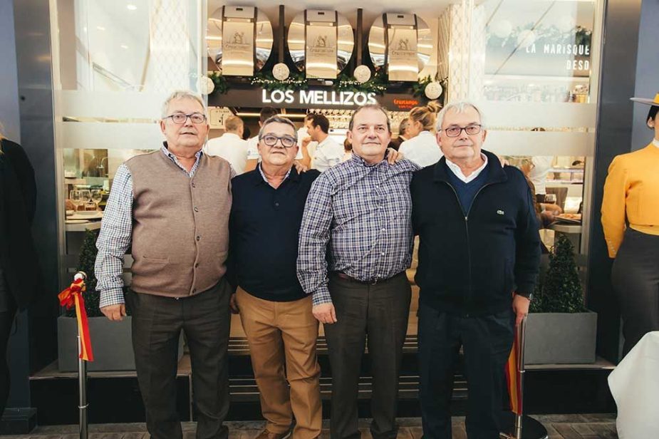 Hermanos Montes durante la inauguración.