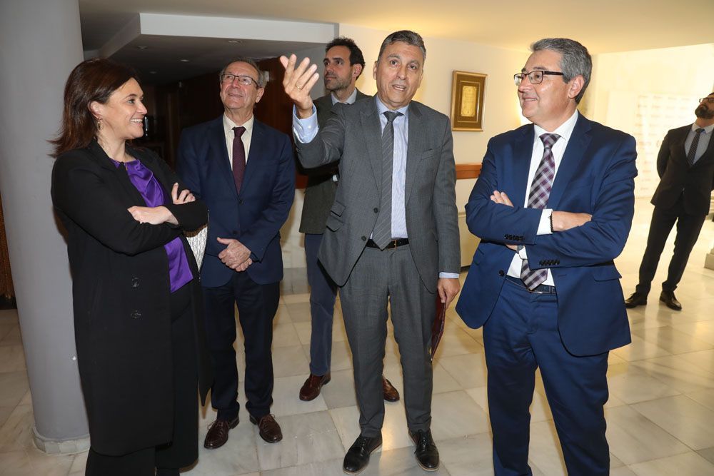 Encuentro entre la Cámara y la Diputación.