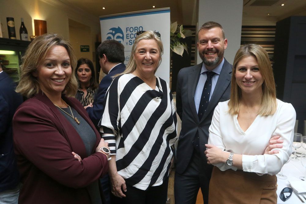 Asistentes al Foro Economía y Sociedad