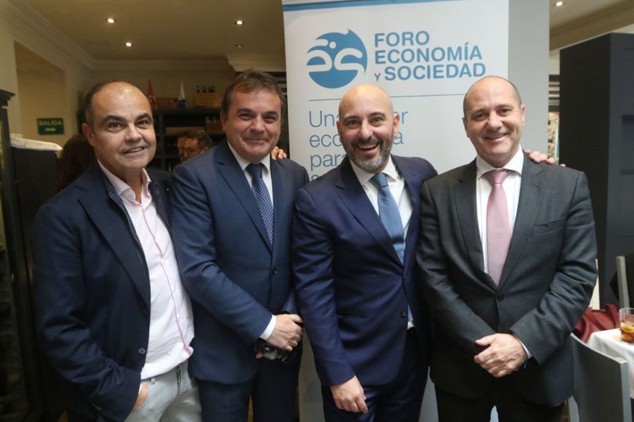 Foro Economía y Sociedad con Jaime Ordoñez