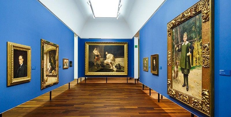 Interior del Museo de Málaga.