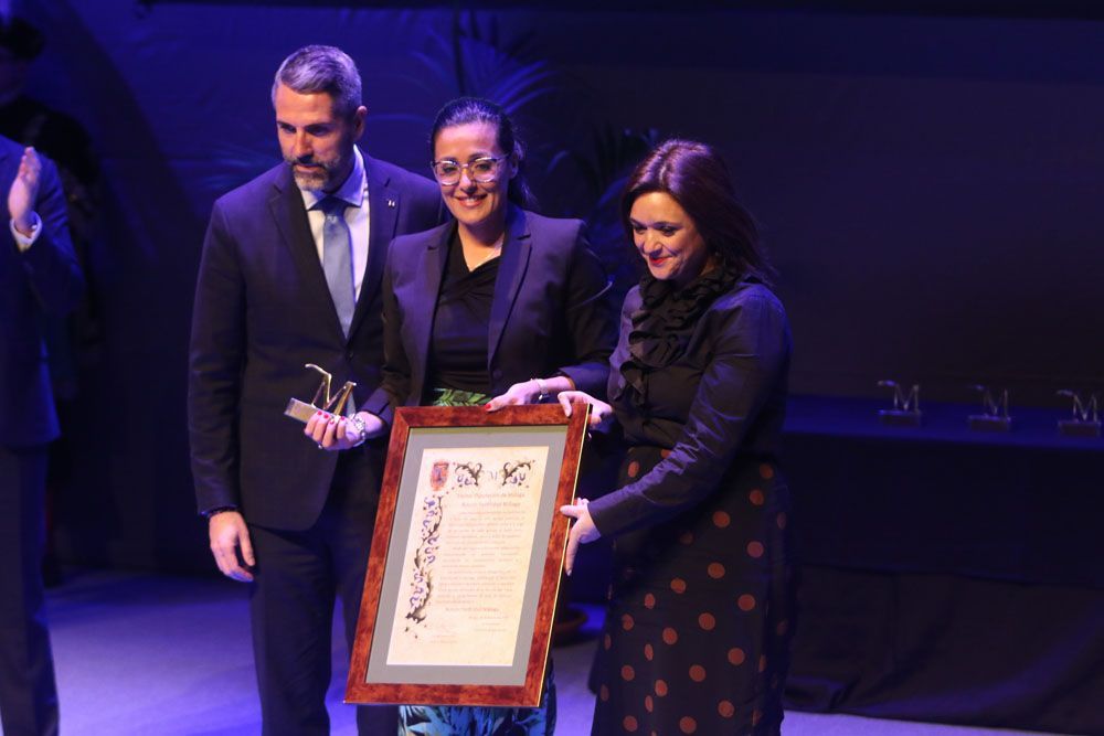 Entrega de la distinción M de Málaga a Rincón Fertilidad