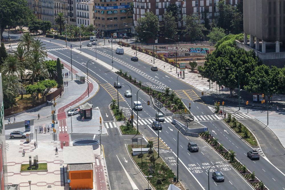 Parte de la avenida antes de entrar en el centro histórico