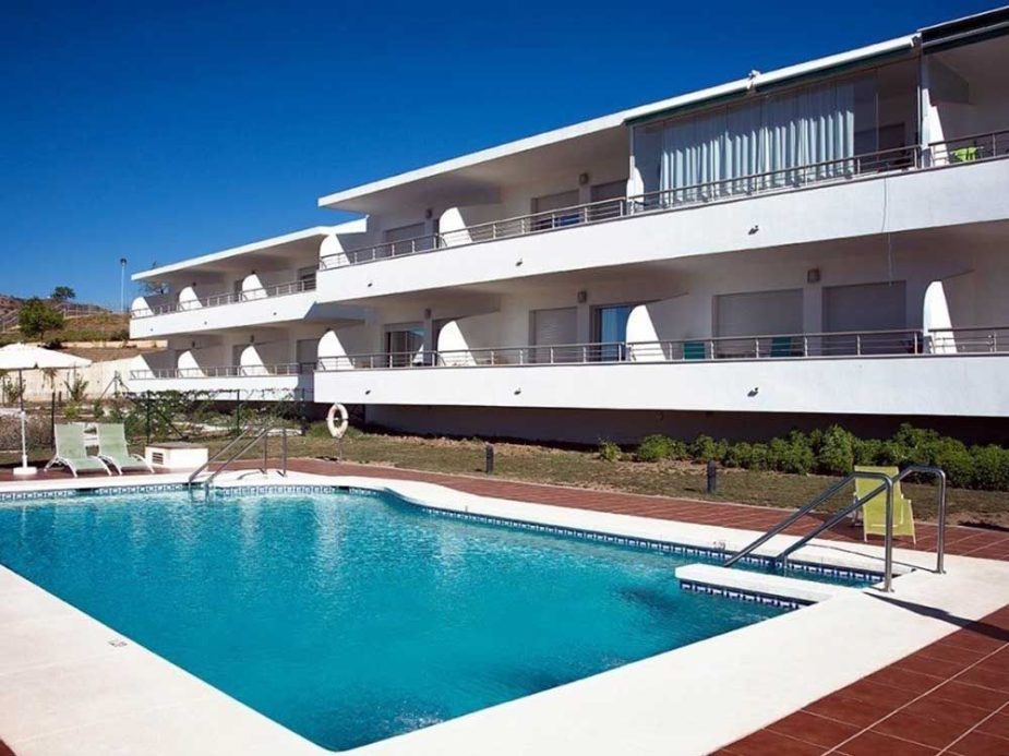 Vista del residencial Puerto de la Luz de Málaga capital, un modelo de senior cohousing, viviendas compartidas para mayores.