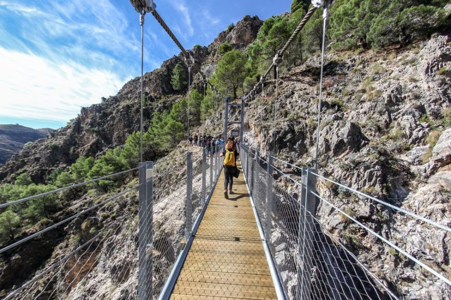 Vida Económica-Puente del Saltillo en Canillas de Aceituno
