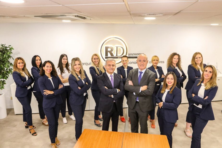 RD Asesores Málaga Vida Económica