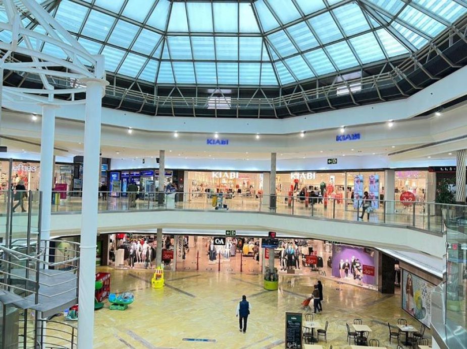 Centro comercial Rosaleda