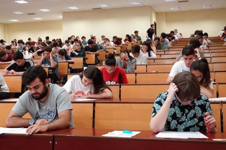 NOTAS DE CORTE UNIVERSIDAD DE MÁLAGA