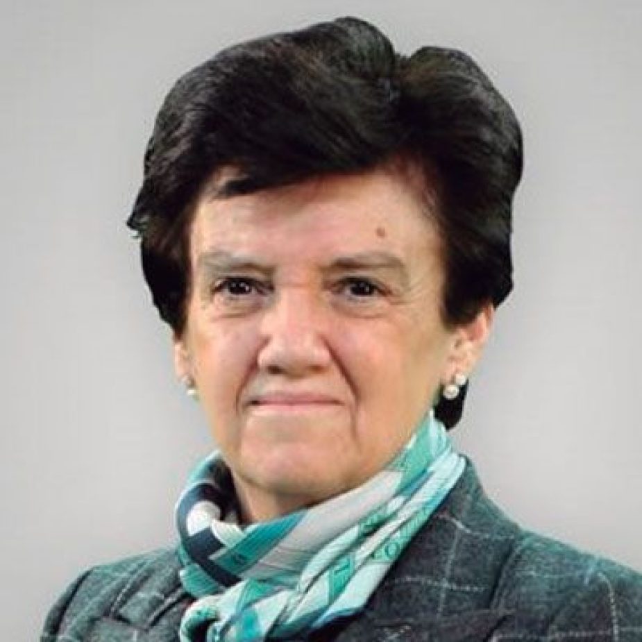 esic pilar gómez acebo