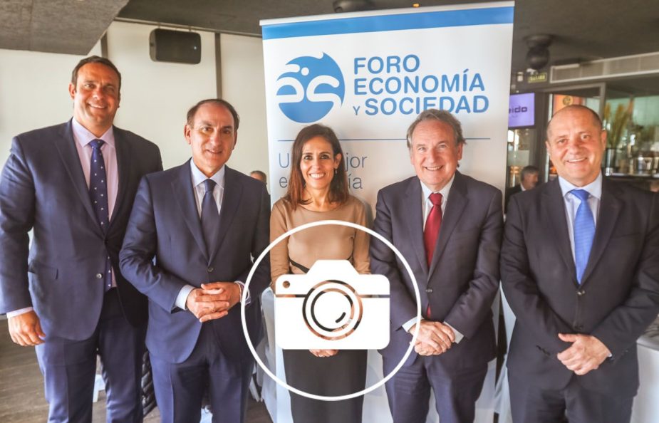 foro economía y sociedad