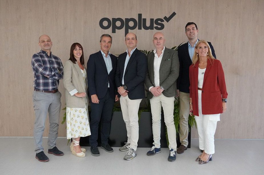 Opplus