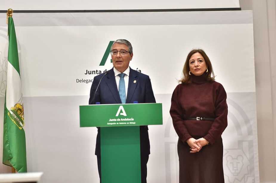 Banderas de Andalucía en Málaga