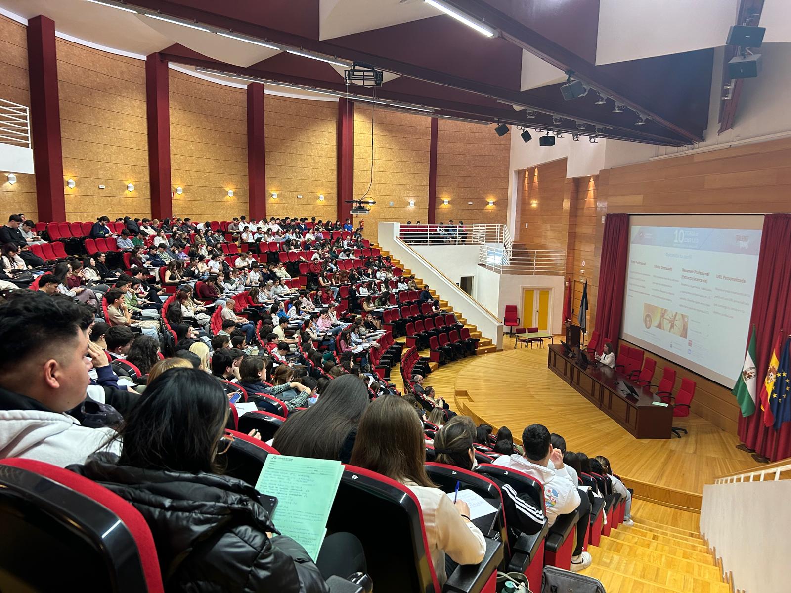 feria empleo uma