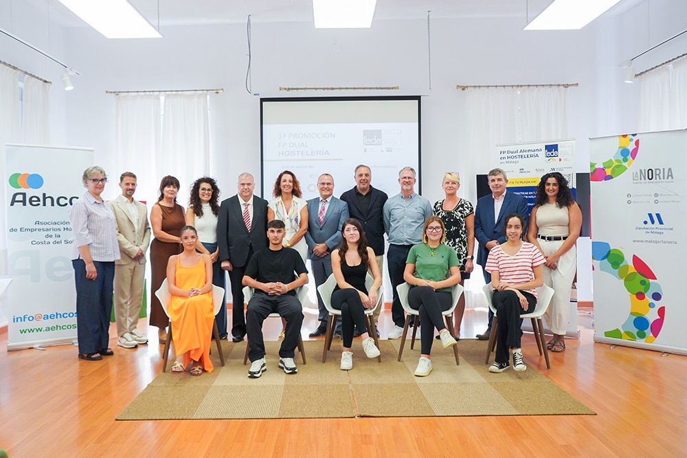 Autoridades y organizadores inauguran la primera promoción de la FP Dual Alemana en Hostelería en Málaga