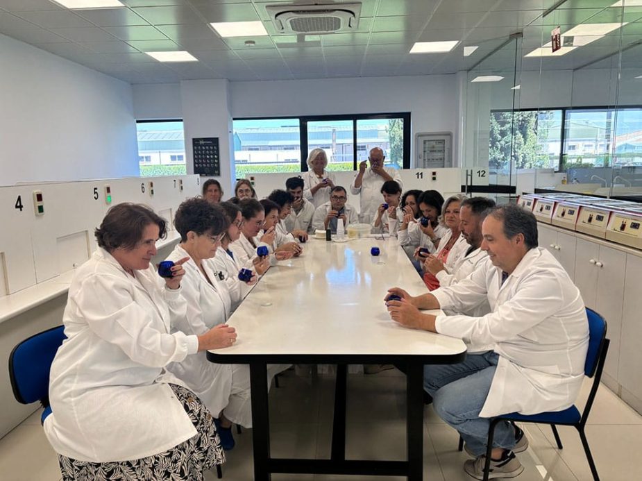 laboratorio Dcoop acreditación ENAC COI aceite de oliva