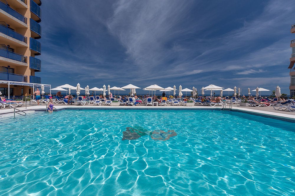 ocupación hotelera Costa del Sol Puente de la Hispanidad 2025