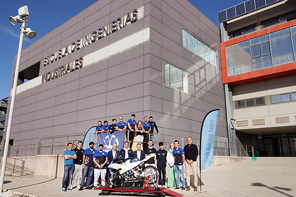 Team Uma Racing UMA Racing Team triunfa en MotoStudent 2025