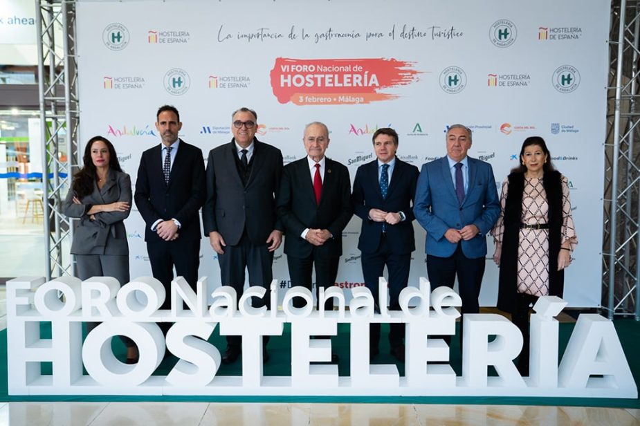 Amplio respaldo institucional en el VI Foro Nacional de Hostelería celebrado en Málaga.