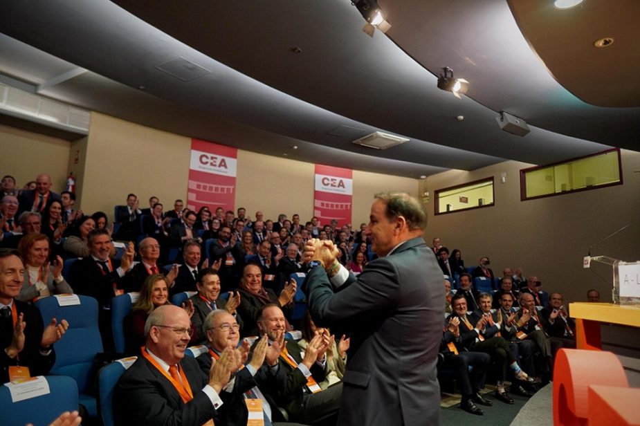 El acto reunió a más de 400 representantes del tejido empresarial andaluz.