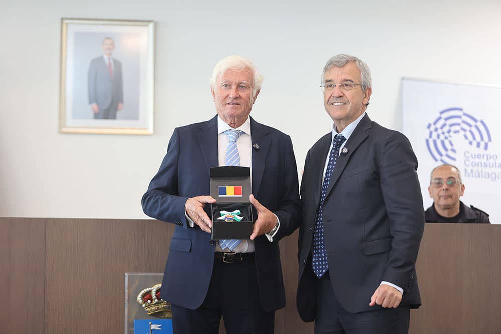 encuentro consular Málaga Estepona