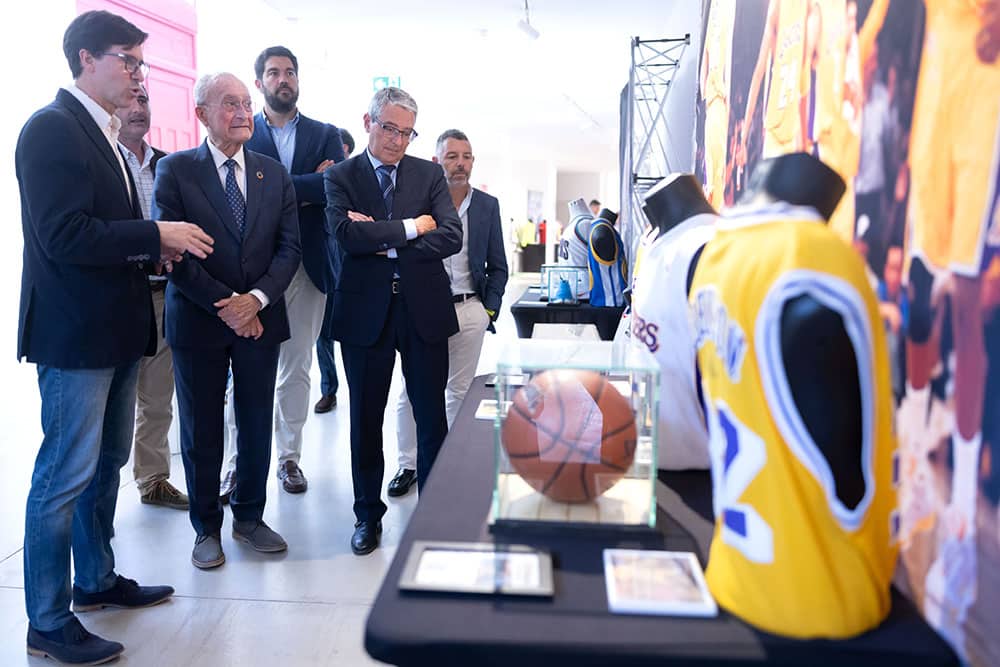 exposición Leyendas del Deporte Málaga