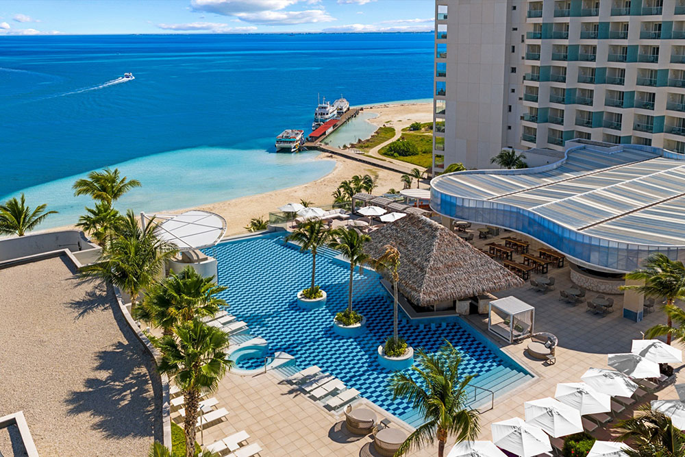 Amàre Cancún Curio by Hilton