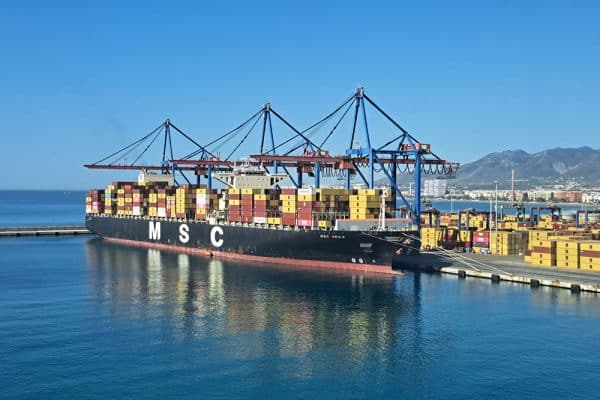 Puerto de Málaga tráfico primer semestre 2026