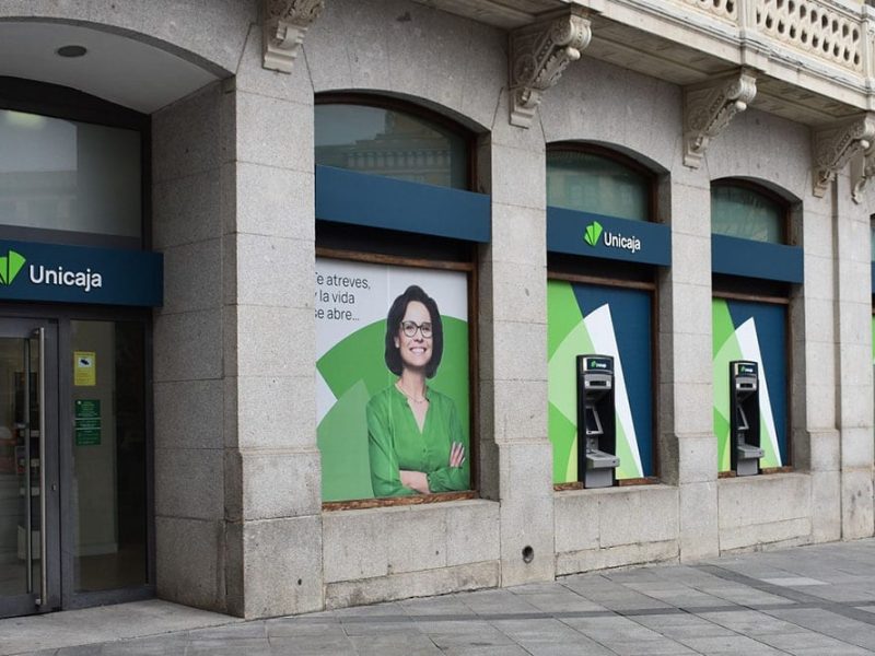 Unicaja lanza una campaña especial de cara a la vendimia.