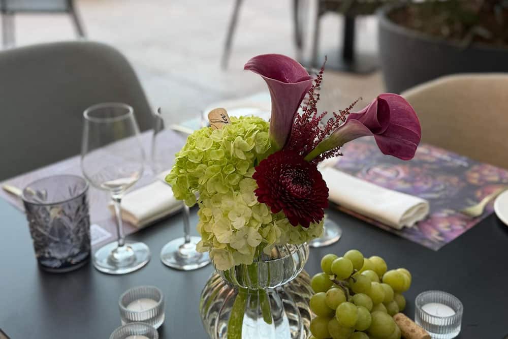 Terraza de Tablafina, el espacio gastronómico del Hotel NH Málaga