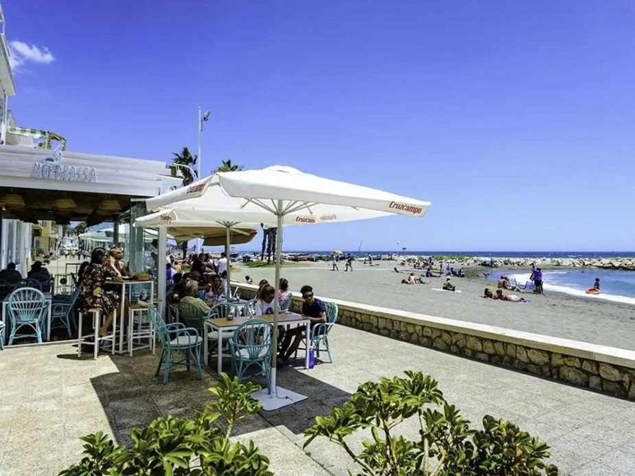 viajeros en la Costa del Sol