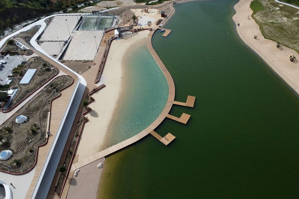 Hidroingenia ha participado en la ejecución de la gran piscina artificial del Real de la Quinta (Benahavís).