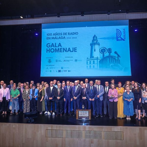 Celebración del centenario de la radio en Málaga.