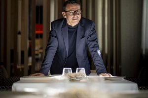 Marcos Granda en una imagen de archivo en su restaurante Skina.